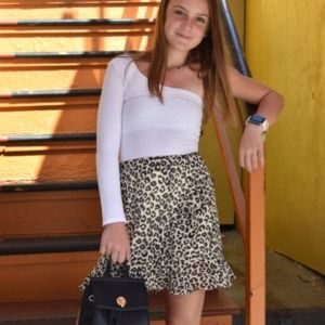 Meet your Posher, Charlotte